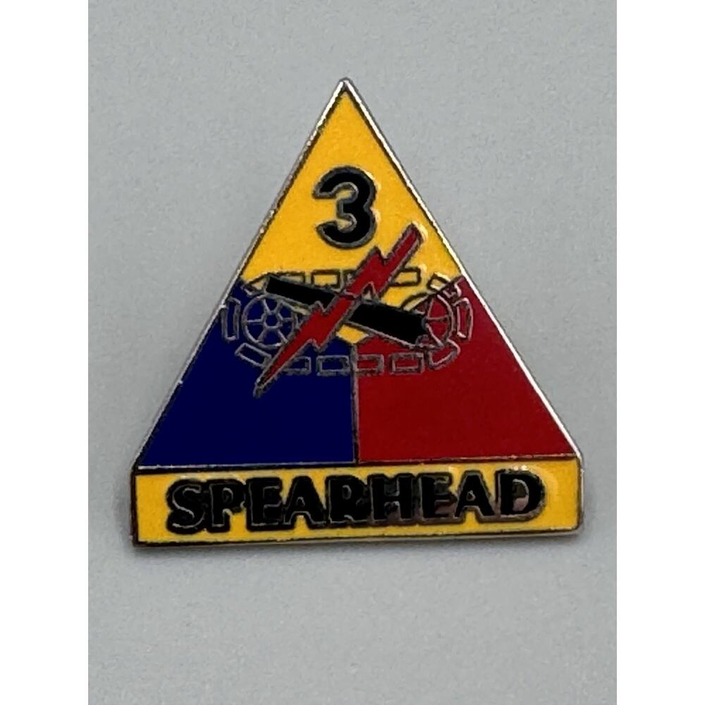 3rd Armored Division Spearhead Triangle Tank Lightning Military‎ Lapel Pin